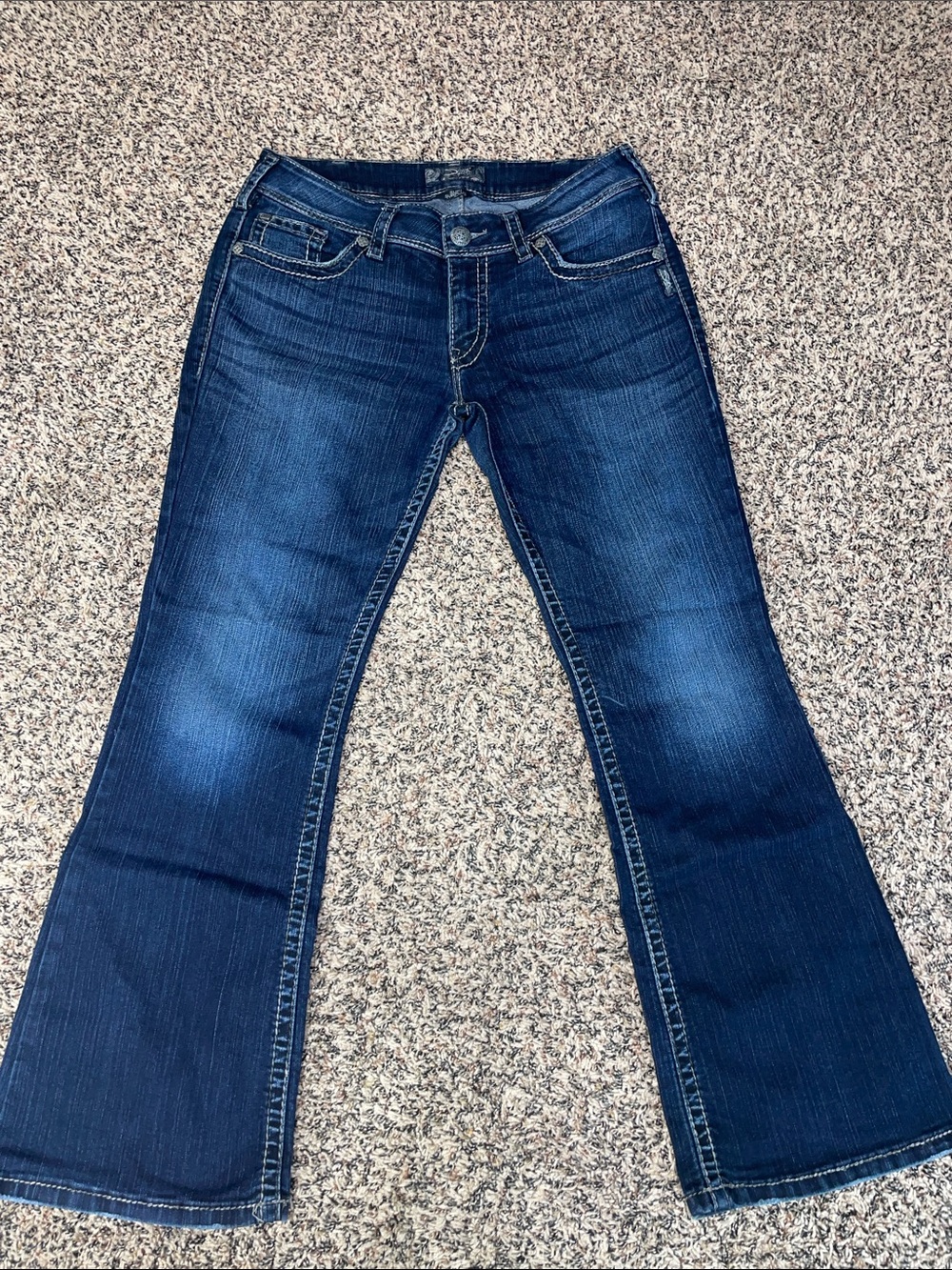 Silver Jeans Suki Surplus Bootcut Jeans Dark Wash Size 32 | EUC